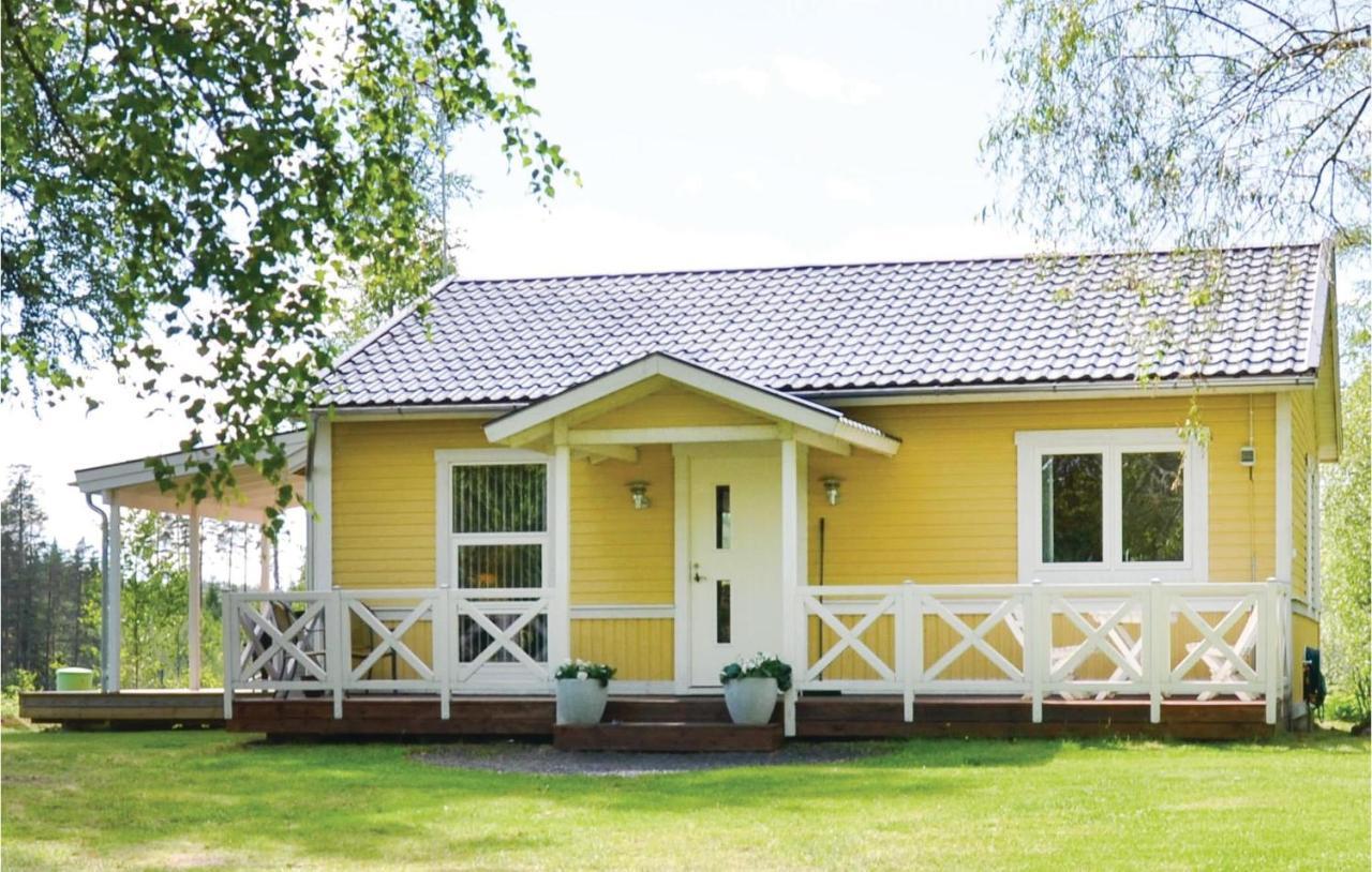 Nice Home In Sunne With Jacuzzi Alvsatern Exterior photo
